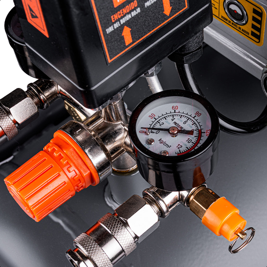 Compresor de aire, lubricado, horizontal 50L 2.5HP 110V 115psi DAEWOO